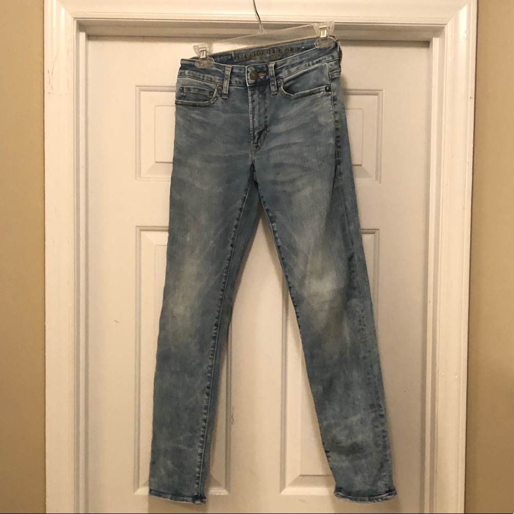 American Eagle Outfitters Boy Jeans Size 26 x 30.